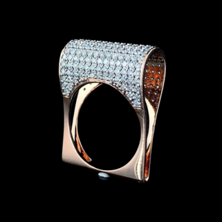 Unique Lab-Grown Diamond Ring