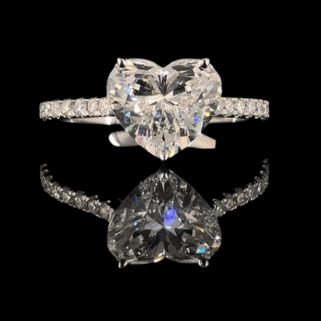Heart Lab-Grown Diamond Ring – Delmer Group